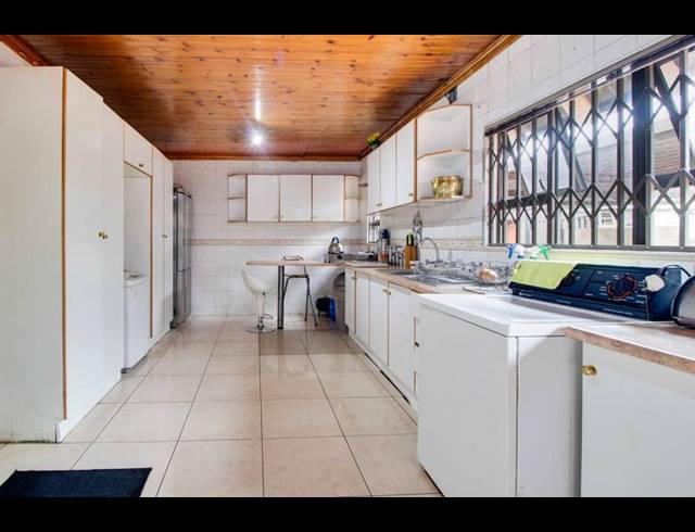 4 BEDROOM HOUSE FOR SALE IN RIVERLEA